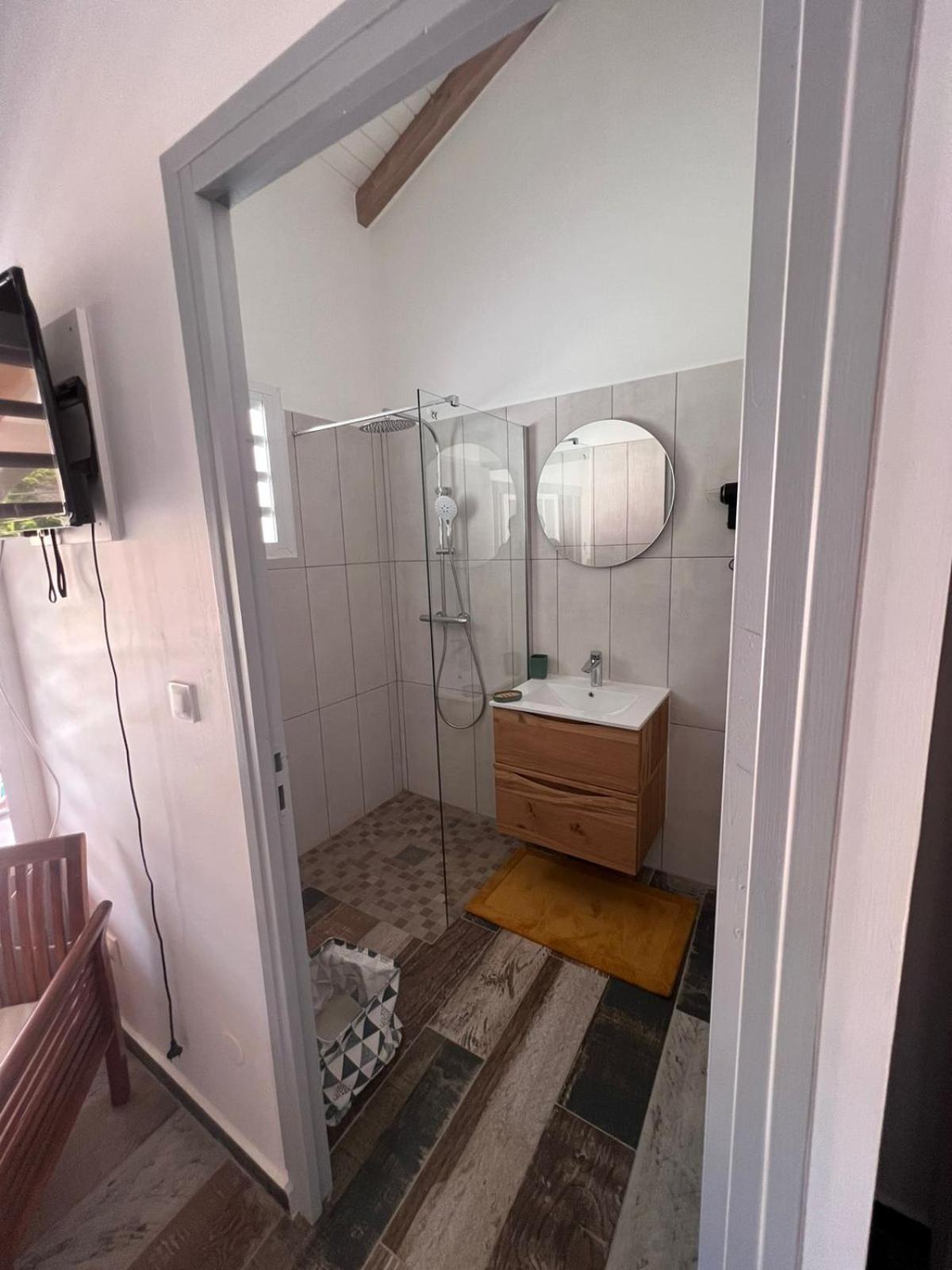 Bekeke Apartment Capesterre Bagian luar foto