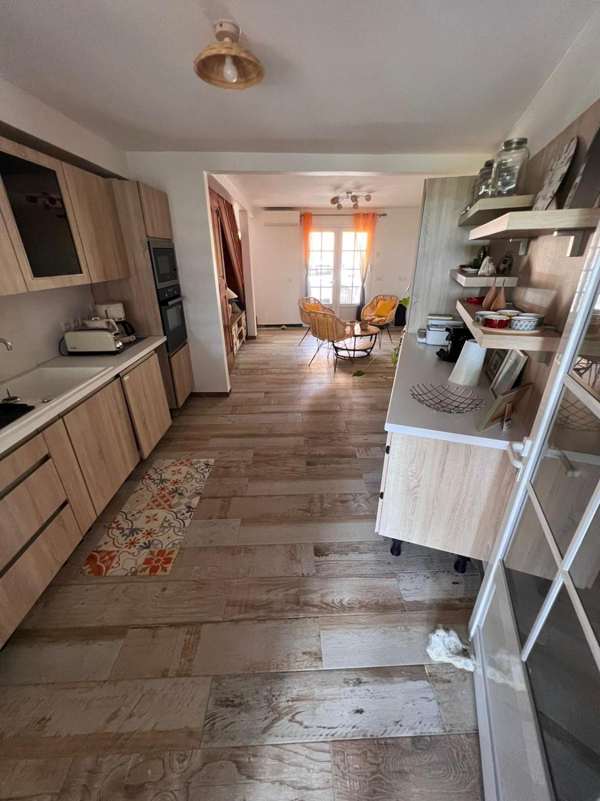 Bekeke Apartment Capesterre Bagian luar foto