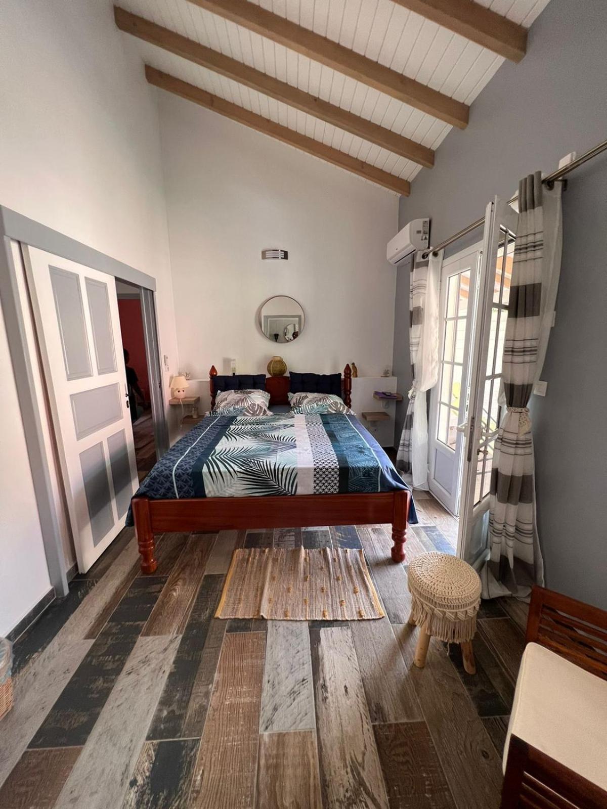 Bekeke Apartment Capesterre Bagian luar foto